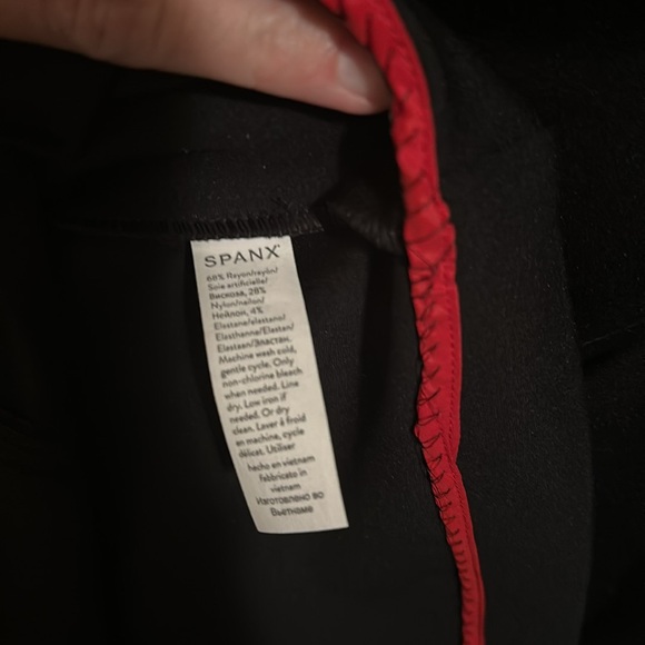 NWT SPANX Perfect Fit & Flare Classic Black Dress 20381R Size Medium - Picture 12 of 12